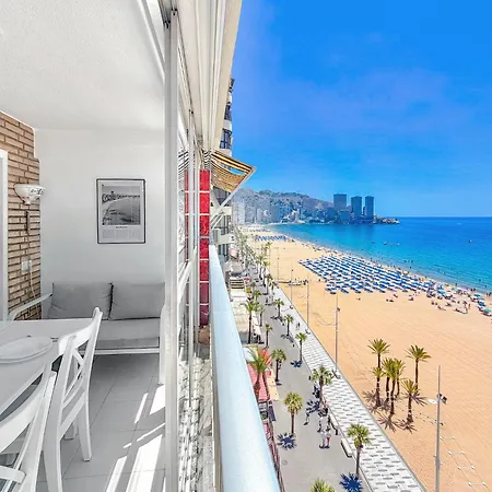 Seafront Corner *
